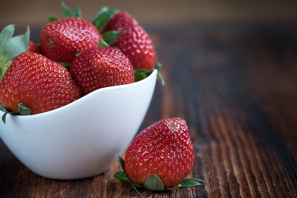 Frozen strawberry juice method